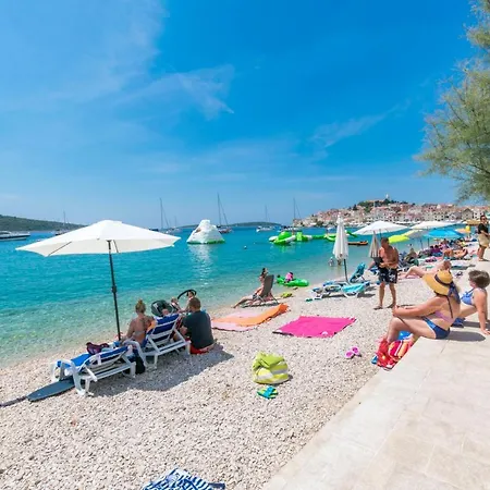 Belle Vue Apartment Primosten