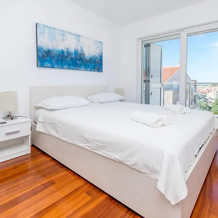 Belle Vue Apartament *