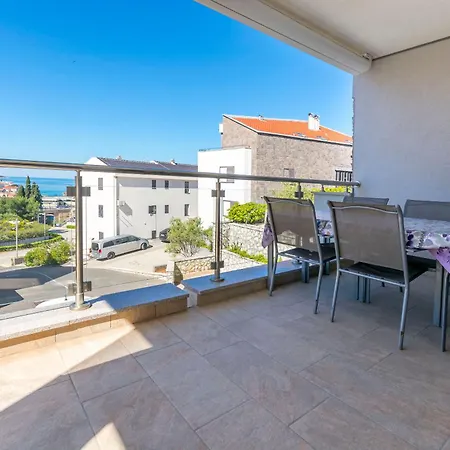 Apartment Belle Vue Primosten