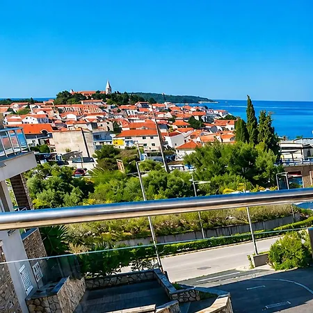 Belle Vue * Primošten
